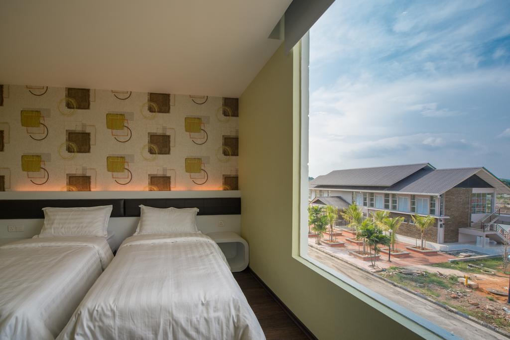 Riverfront Sentral Hotel Malacca Buitenkant foto