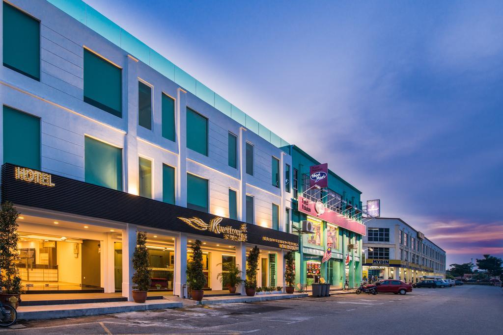 Riverfront Sentral Hotel Malacca Buitenkant foto