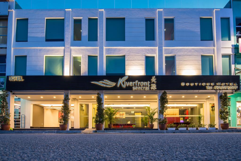 Riverfront Sentral Hotel Malacca Buitenkant foto
